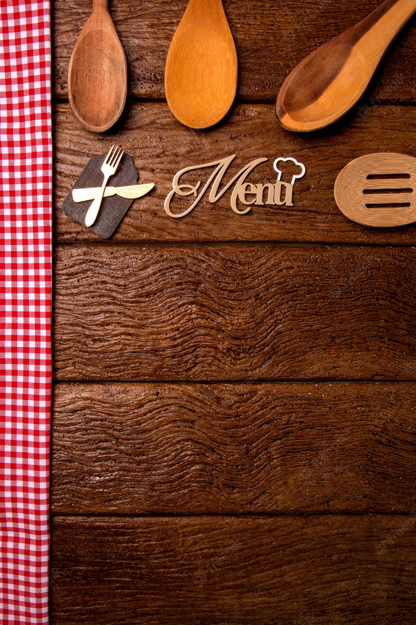 Cardápio do restaurante. vista superior do menu em madeira sobre a mesa de  madeira rústica com acessórios. | Foto Premium - fundo de cardapio