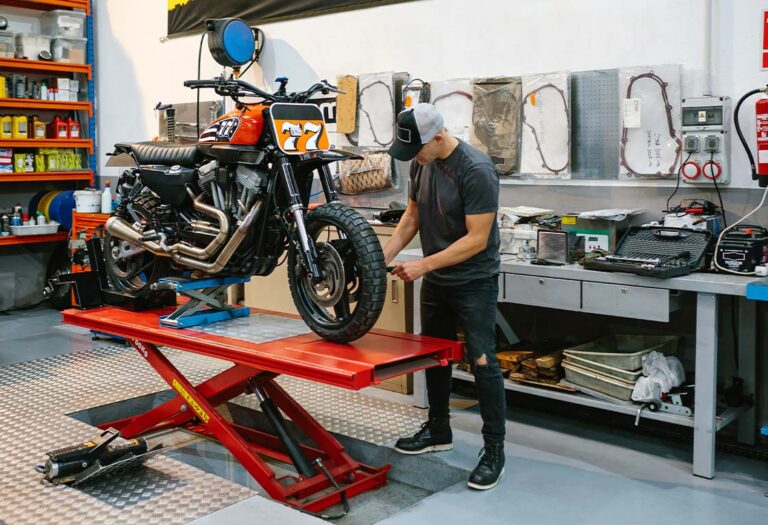 como abrir uma oficina de moto